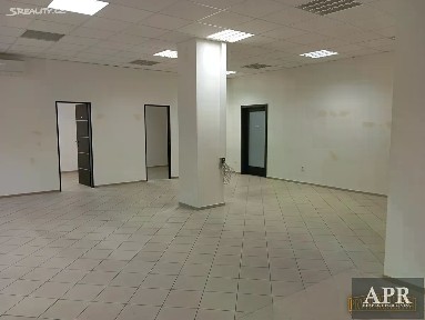 Pronájem obchodního prostoru 150 m²