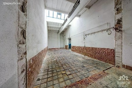 Pronájem skladového prostoru 110 m²