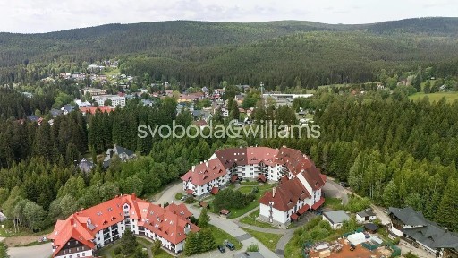Prodej bytu 6 pokojů a více 157 m²