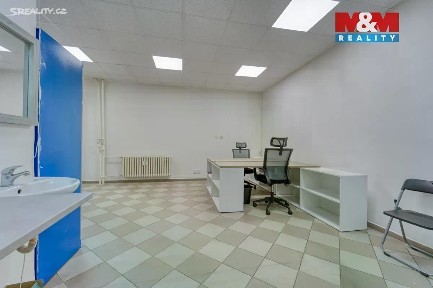Pronájem obchodního prostoru 29 m² Plzeňská, Třemošná