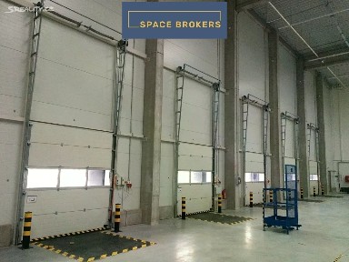 Pronájem skladového prostoru 20000 m²