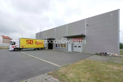 Pronájem skladového prostoru 3914 m²