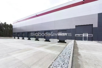 Pronájem skladového prostoru 8623 m²