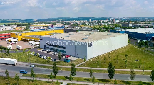 Pronájem výrobní haly, prostoru 1067 m²