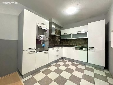 Prodej bytu 3+1 76 m² Křížová, Liberec - Liberec XXX-Vratislavice nad Nisou