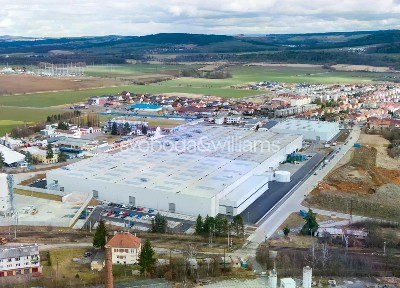 Pronájem výrobní haly, prostoru 5309 m²