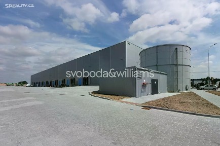 Pronájem skladového prostoru 16000 m²