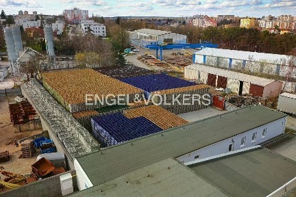 Pronájem komerční nemovitosti 1450 m²