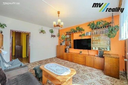 Prodej bytu 3+1 63 m² Mírové sídliště, Český Dub - Český Dub IV