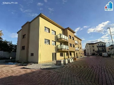 Nýřany, Plzeň-sever, Benešova třída