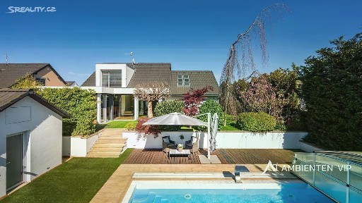 Prodej rodinného domu 382 m², pozemek 849 m² V Jámách, Moravany