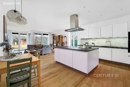 Prodej rodinného domu 172 m², pozemek 612 m² Hajany