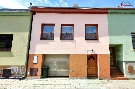 Prodej rodinného domu 150 m², pozemek 167 m²