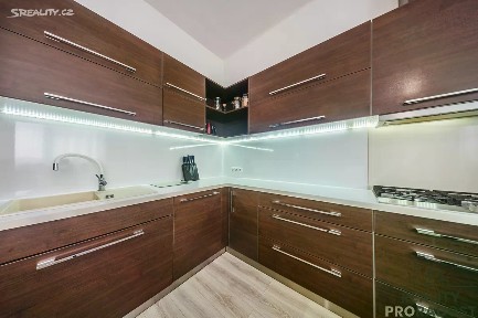 Prodej vícegeneračního domu 242 m², pozemek 430 m² Komenského, Hodonín