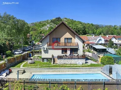 Prodej rodinného domu 201 m², pozemek 485 m² Klentnice