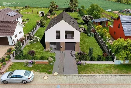 Prodej rodinného domu 123 m², pozemek 1533 m² Šumice