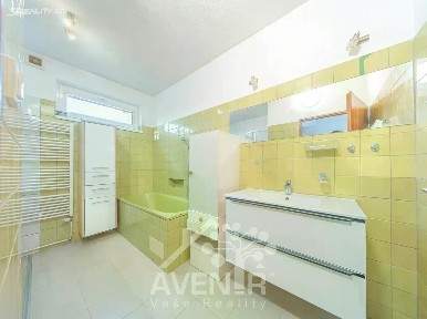 Prodej rodinného domu 166 m², pozemek 177 m² MUDr. Kepáka, Lanžhot