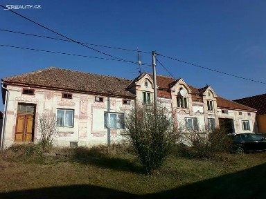 Prodej rodinného domu 100 m², pozemek 3632 m² Korolupy