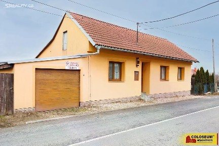 Prodej rodinného domu 270 m², pozemek 2240 m² Valtice - Úvaly
