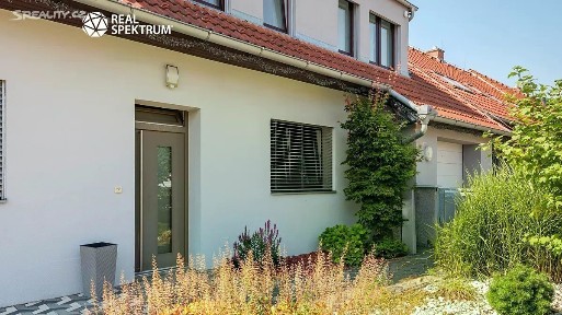 Prodej rodinného domu 279 m², pozemek 520 m² Na Honech, Tišnov