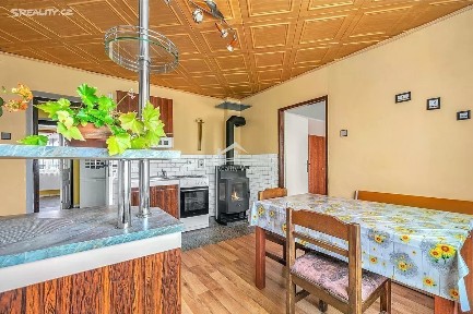 Prodej chalupy 140 m², pozemek 1036 m² Větrný Jeníkov