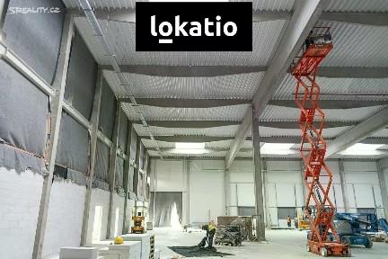 Pronájem skladového prostoru 56600 m²