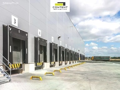 Pronájem skladového prostoru 8000 m²