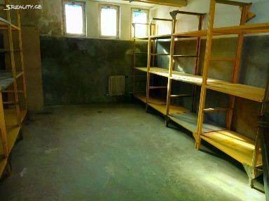 Pronájem skladového prostoru 120 m²