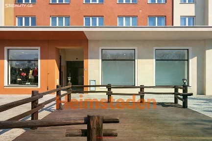 Pronájem obchodního prostoru 214 m²