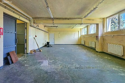 Pronájem výrobní haly, prostoru 442 m² Lešetínská, Karviná - Staré Město