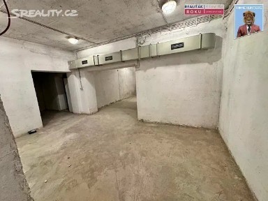 Pronájem obchodního prostoru 222 m²
