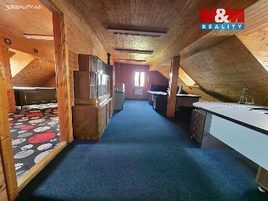 Pronájem kanceláře 200 m²