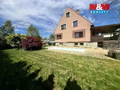 Prodej rodinného domu 200 m², pozemek 1591 m² Sedlnice