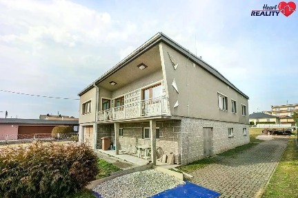 Prodej rodinného domu 200 m², pozemek 844 m² Nábřežní, Kravaře
