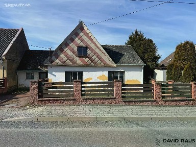 Prodej rodinného domu 105 m², pozemek 576 m²