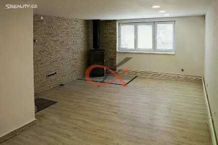 Prodej rodinného domu 200 m², pozemek 1550 m² Trojanovice