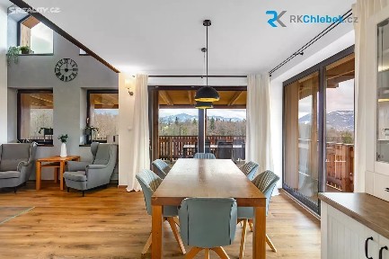 Prodej rodinného domu 298 m², pozemek 1890 m² Malenovice