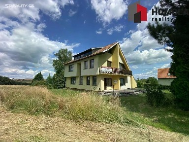 Prodej rodinného domu 220 m², pozemek 800 m² Kyjovice