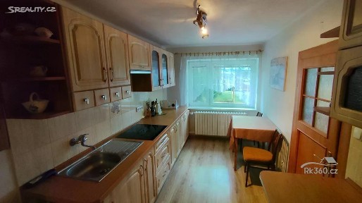 Prodej rodinného domu 162 m², pozemek 9733 m² Kozlovice