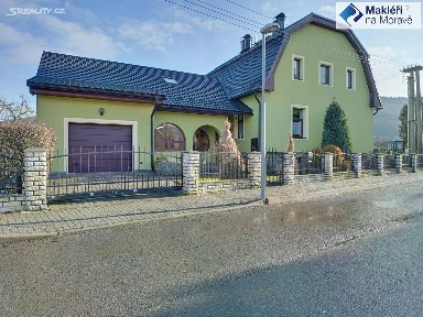 Prodej rodinného domu 293 m², pozemek 632 m² Odry