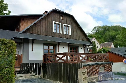 Prodej rodinného domu 120 m², pozemek 163 m²