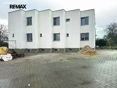 Prodej činžovního domu 700 m² Karlovarská, Cheb - Hradiště