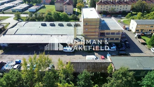 Prodej výrobní haly, prostoru 2300 m²
