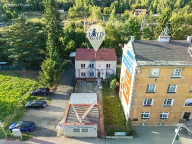 Prodej obchodního prostoru 142 m² Chebská, Karlovy Vary - Dvory