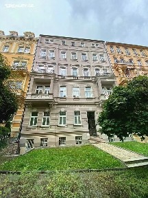 Prodej obchodního prostoru 69 m²