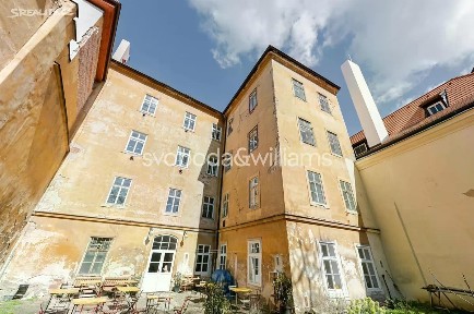 Prodej činžovního domu 1479 m² Nerudova, Praha - Malá Strana
