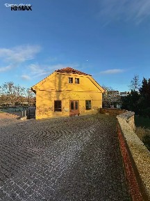 Prodej obchodního prostoru 660 m² sady 5. května, Plzeň - Východní Předměstí