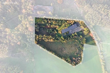 Prodej komerční nemovitosti 2000 m² Pernarec - Krukanice