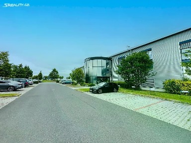 Prodej výrobní haly, prostoru 8900 m²