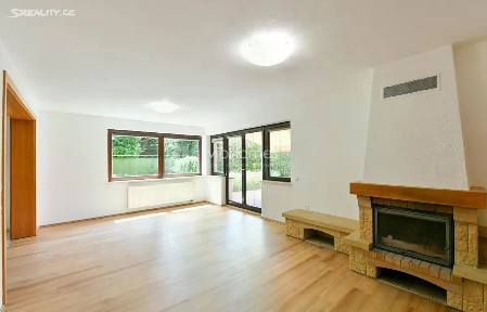 Pronájem vily 370 m², pozemek 890 m² Jetelová, Průhonice